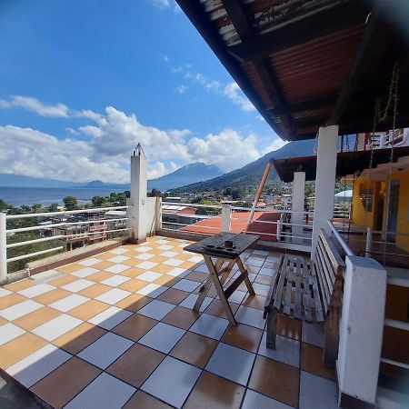 Hotel Peneleu San Pedro La Laguna Luaran gambar